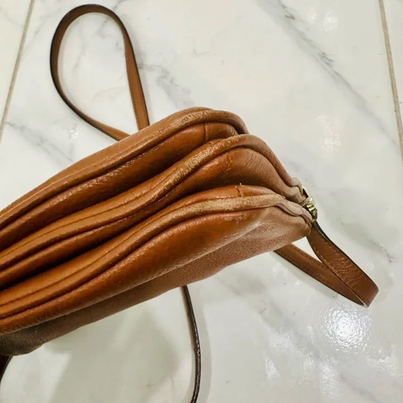 KATE SPADE Leila Triple Gusset Crossbody Pebbled Leather Brown Shoulder Bag - Picture 9 of 11